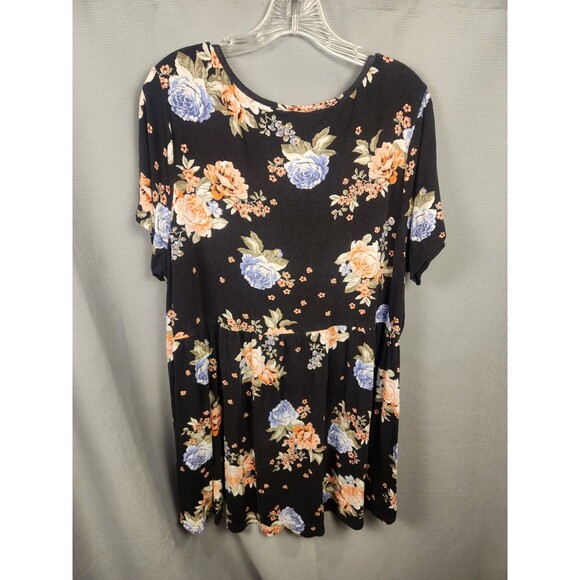 Torrid Sz 3 Black Floral Print Babydoll Front Button Peasant Boho Top Blouse - Picture 2 of 6